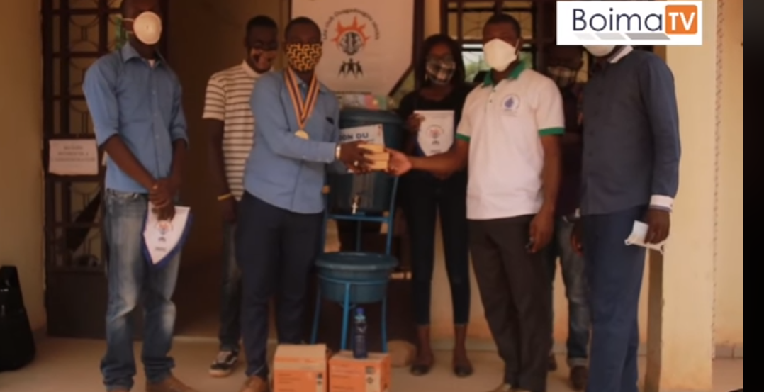 le Leo club Ouagadougou Zenith en partenariat avec son club parrain Lions club Ouagadougou Zenith fait don aux districts sanitaires de Ouagadougou