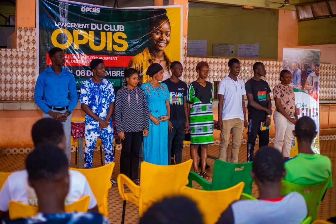 Leadership et engagement social des jeunes : Le club OPUIS Kossodo installé
