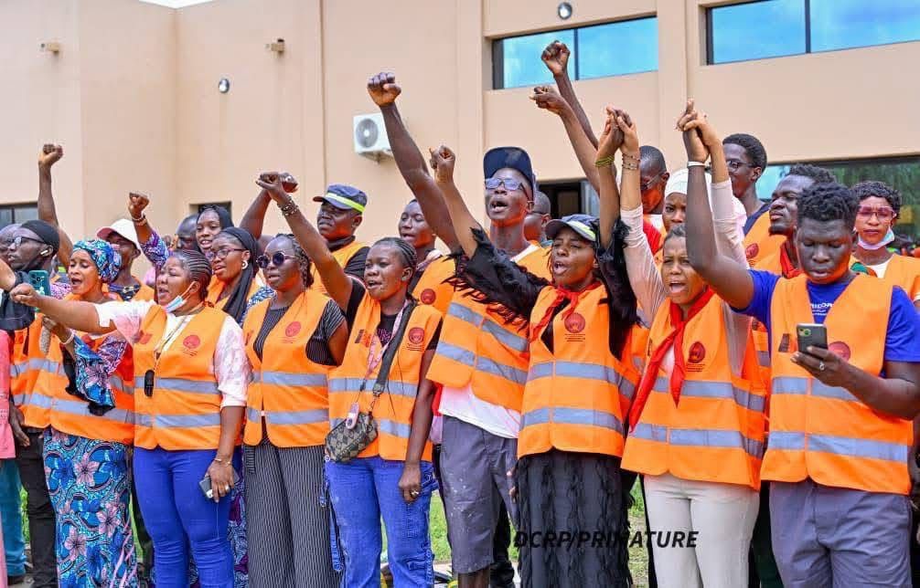 Le premier ministre félicite les Brigadiers citoyens du Mali